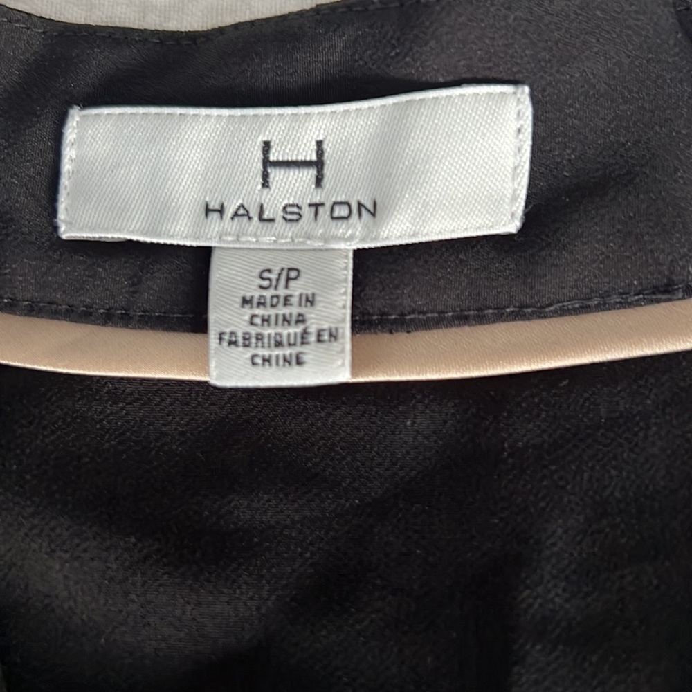 Halston hi- low black top- size S - Picture 3 of 4